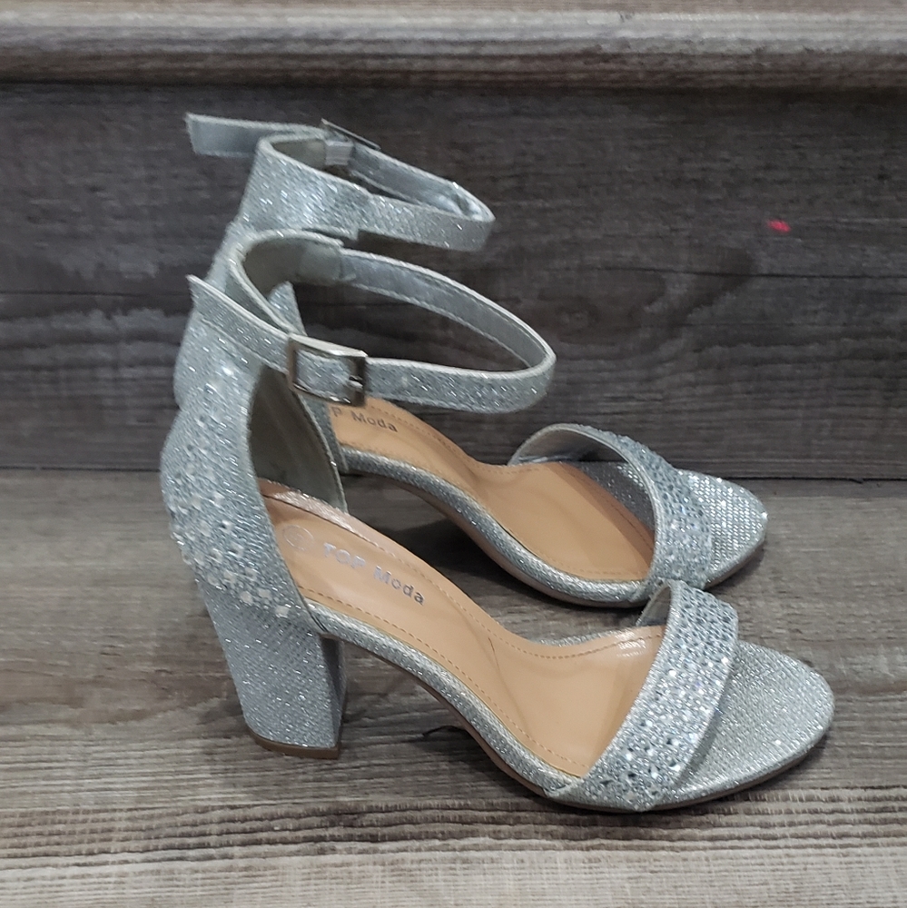 Top Moda chunky silver glitter heels size 6